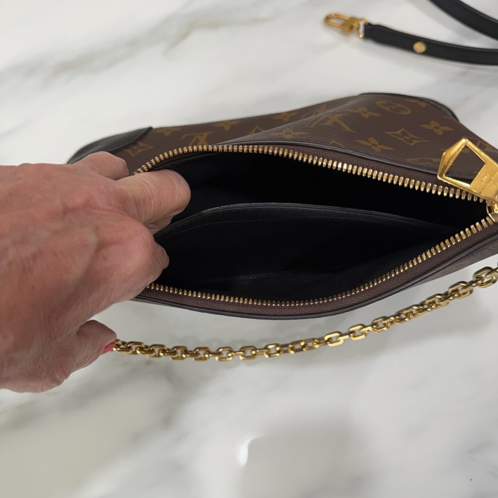 Louis Vuitton Boulogne Monogram Shoulder Bag w/Chain and Adjustable Black Strap - Picture 8 of 16